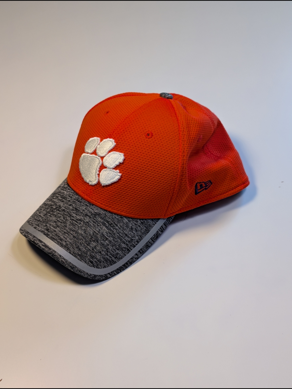 Clemson Tigers New Era 39THIRTY Hat - Visor Hit Flex Fit Cap - Orange/Grey - S/M